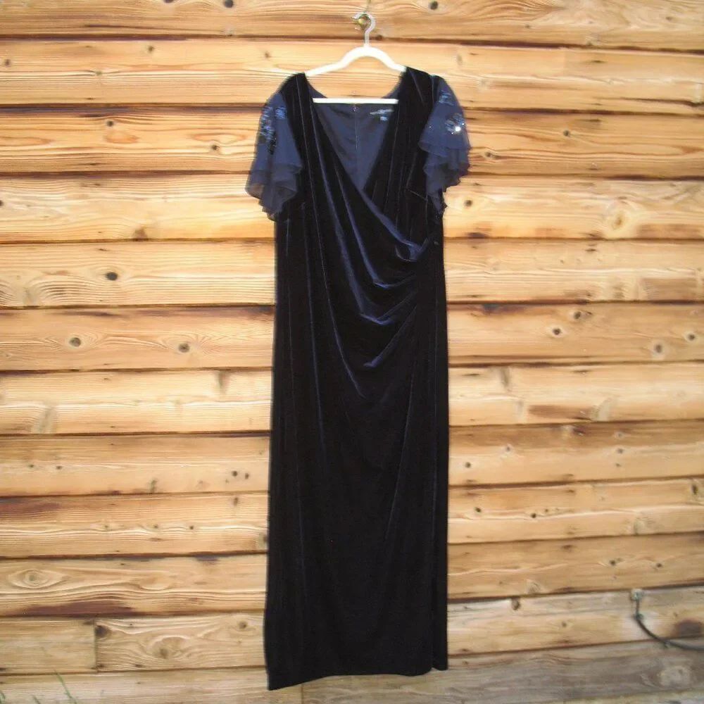 NWT Betsy & Adam PLUS "CAROLINA" LONG VELVET V-NECK SEQUIN SLEEVE DRESS Navy - Picture 5 of 13